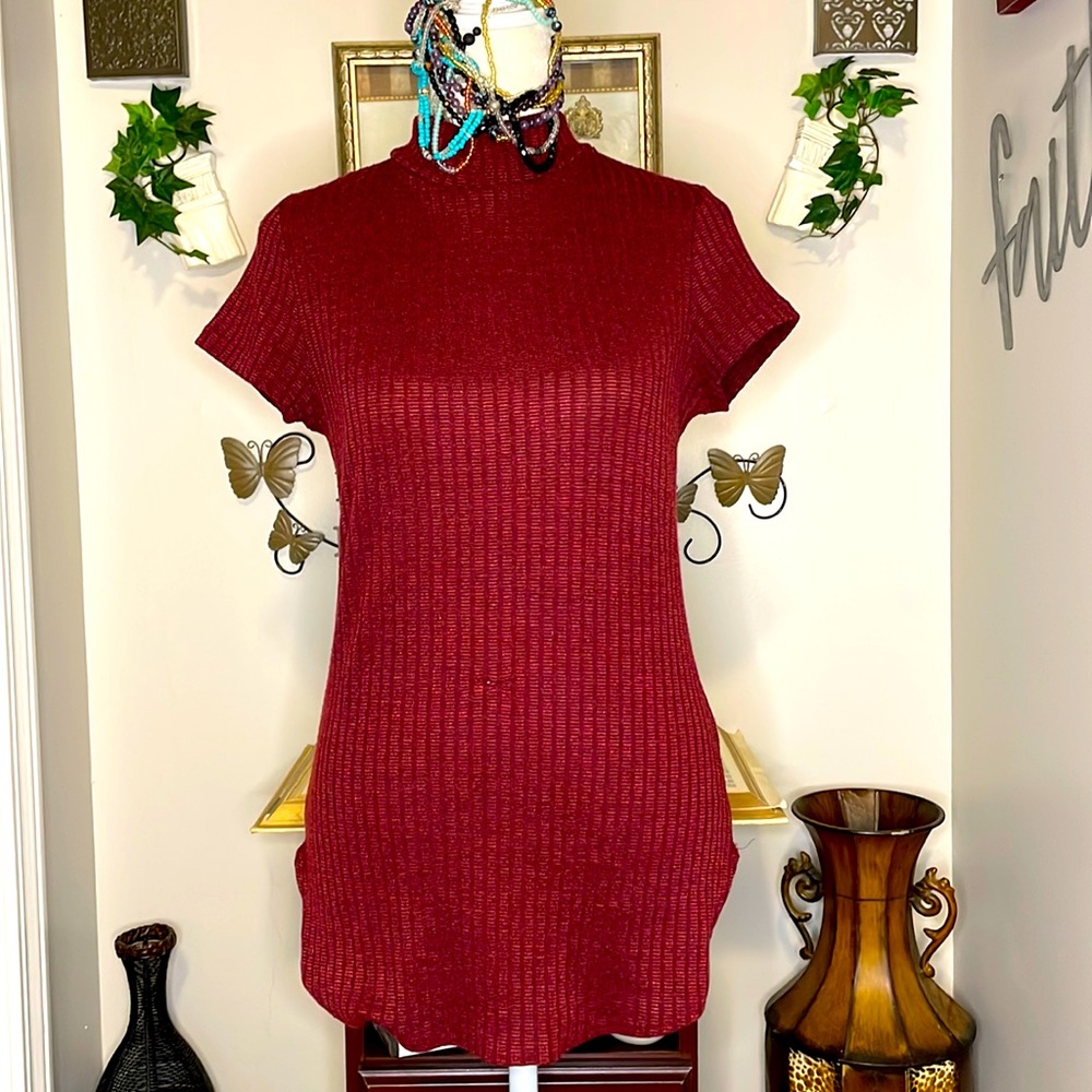 Short sleeve shirt, Women’s size Large